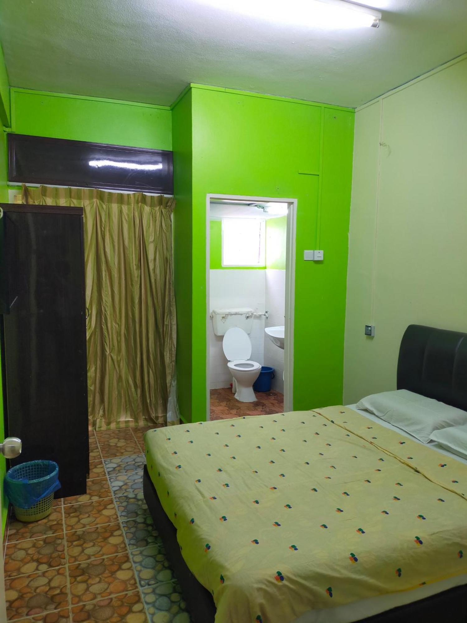 Netasha Holiday Inn Tanah Rata Ngoại thất bức ảnh